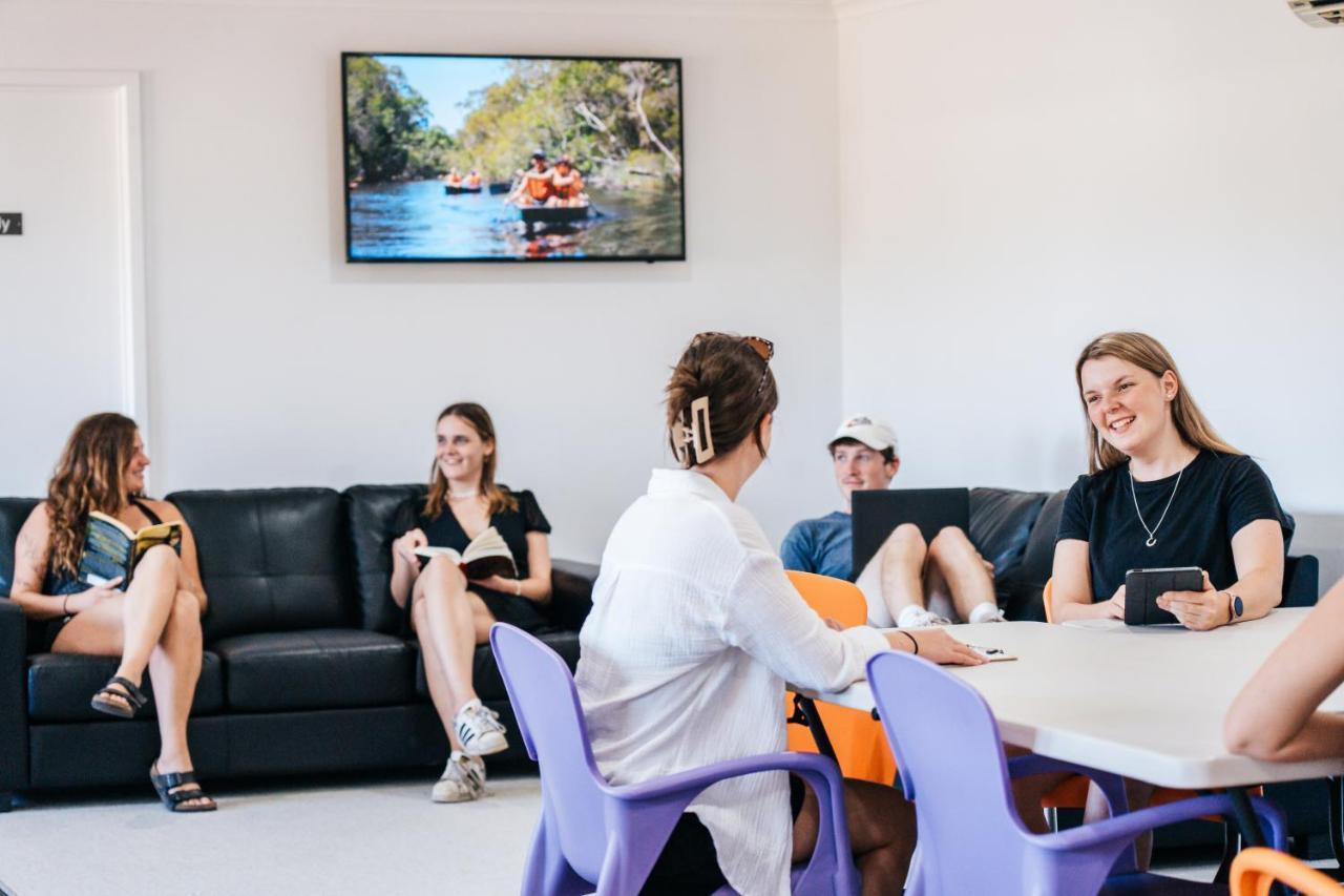 Kangarooms Noosa Everglades Cootharaba Экстерьер фото