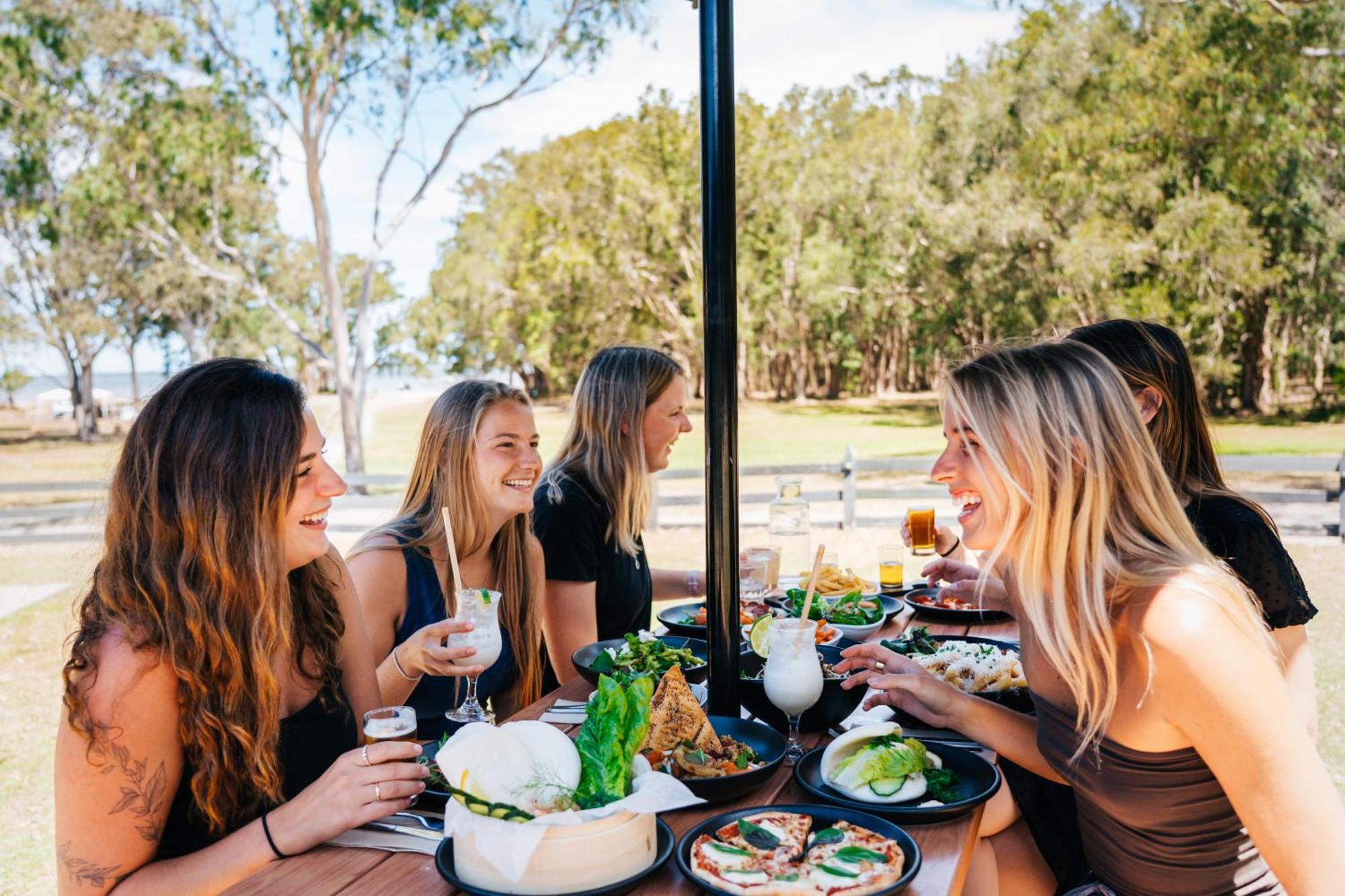 Kangarooms Noosa Everglades Cootharaba Экстерьер фото